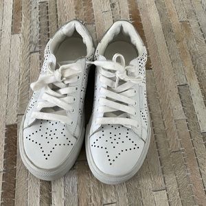 Never worn white silver